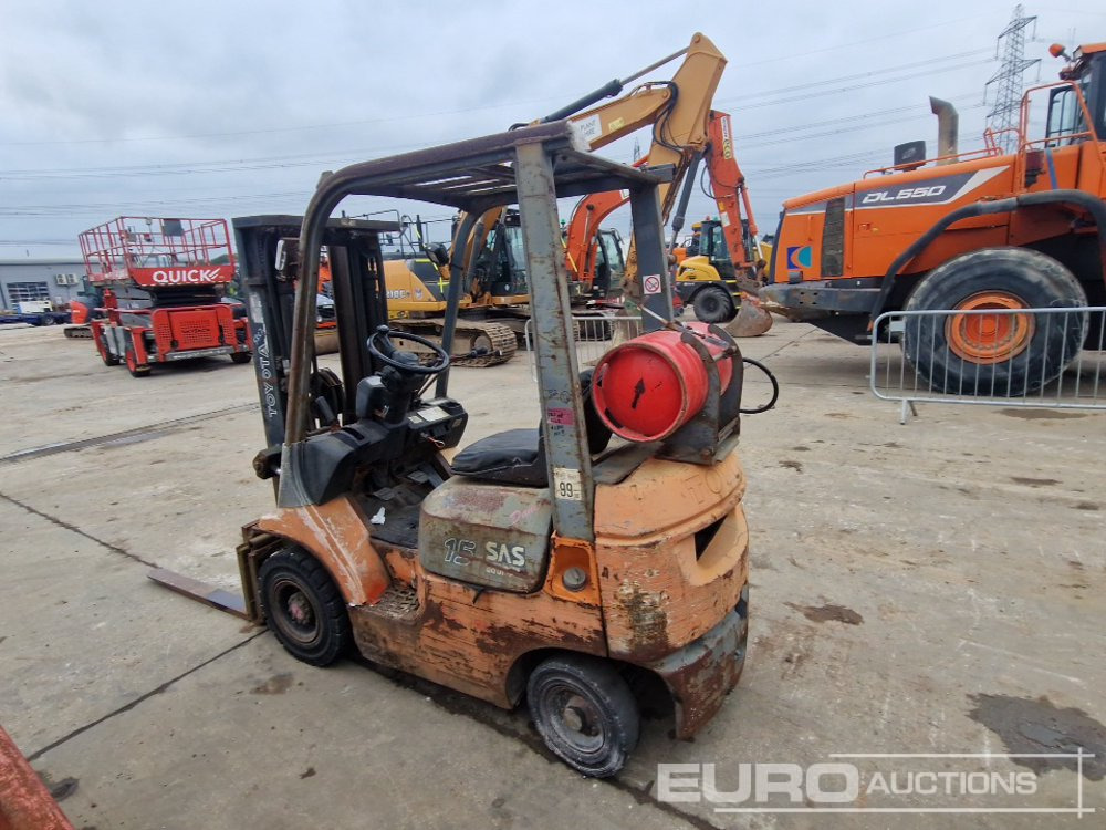 Toyota 42-7FGF15 - رافعة شوكية تعمل بالغاز: صور 3 Toyota 42-7FGF15 - رافعة شوكية تعمل بالغاز: صور 3