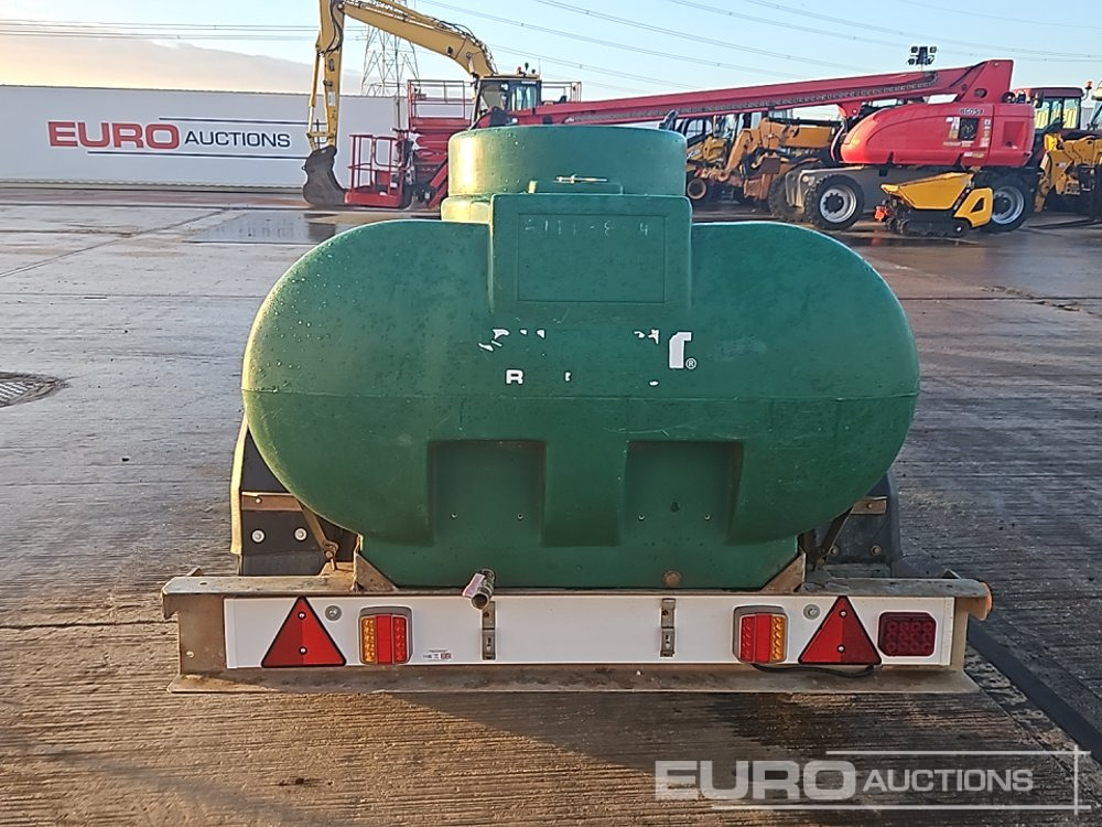 Trailer Engineering SinglecAxle Plastic Water Bowser, Yanmar Pressure Washer - ماكينة غسيل ضغط عالي: صور 4 Trailer Engineering SinglecAxle Plastic Water Bowser, Yanmar Pressure Washer - ماكينة غسيل ضغط عالي: صور 4