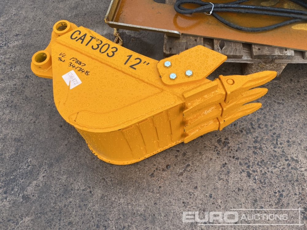 Unused 2025 12" Digging Bucket to suit Mini Excavator - بكت: صور 3 Unused 2025 12" Digging Bucket to suit Mini Excavator - بكت: صور 3