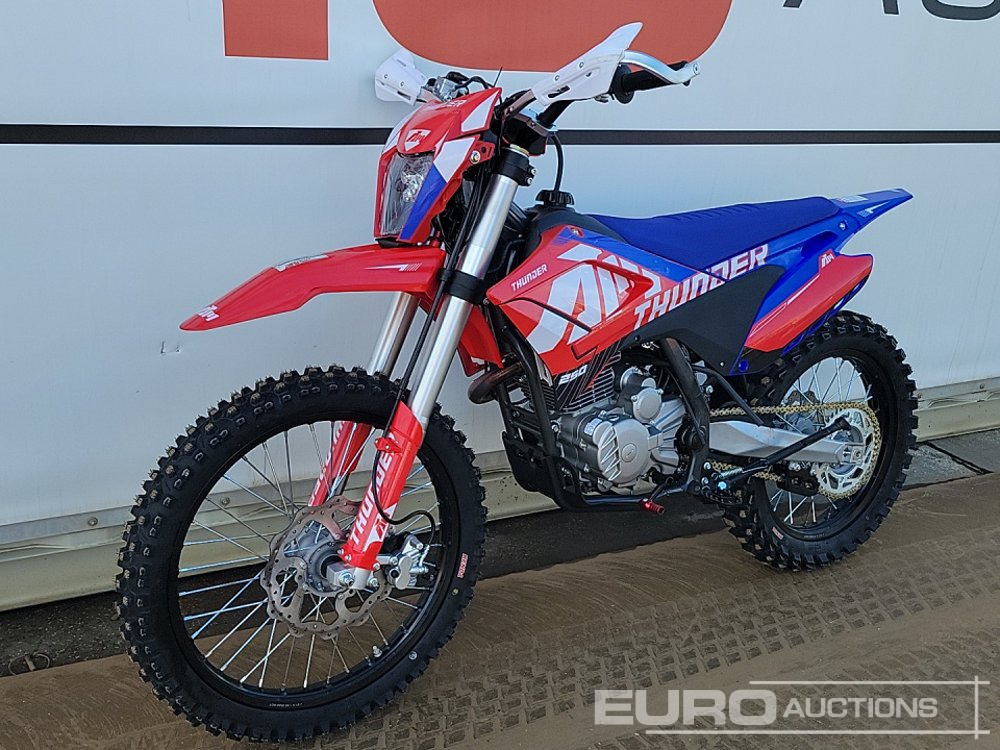 Unused 2025 Apollo Thunder - دراجة بخارية: صور 1 Unused 2025 Apollo Thunder - دراجة بخارية: صور 1