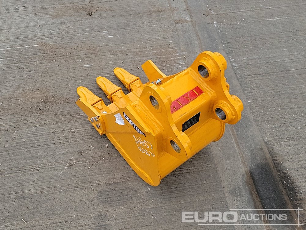 Unused 2025 Captok 12" Digging Bucket 40mm Pin to suit Mini Excavator - بكت: صور 3 Unused 2025 Captok 12" Digging Bucket 40mm Pin to suit Mini Excavator - بكت: صور 3