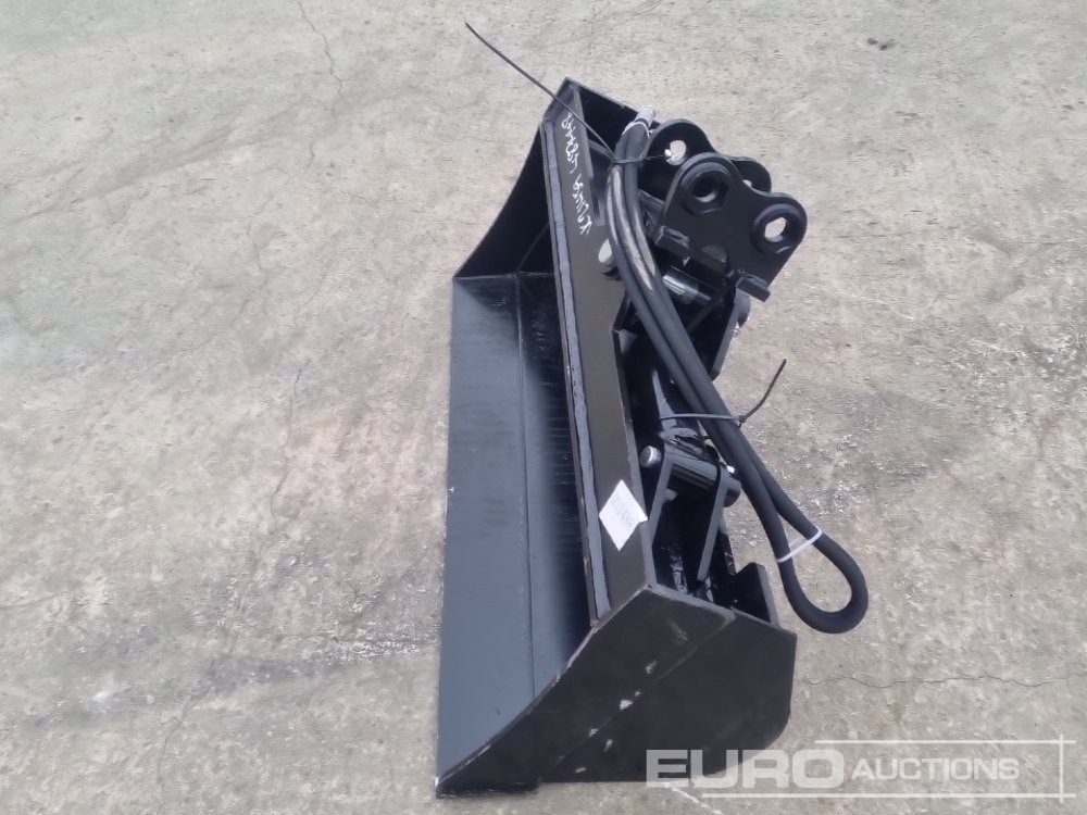 Unused 2025 Captok 32" Hydraulic Tilting Bucket 25mm Pin to suit Mini Excavator - بكت: صور 2 Unused 2025 Captok 32" Hydraulic Tilting Bucket 25mm Pin to suit Mini Excavator - بكت: صور 2