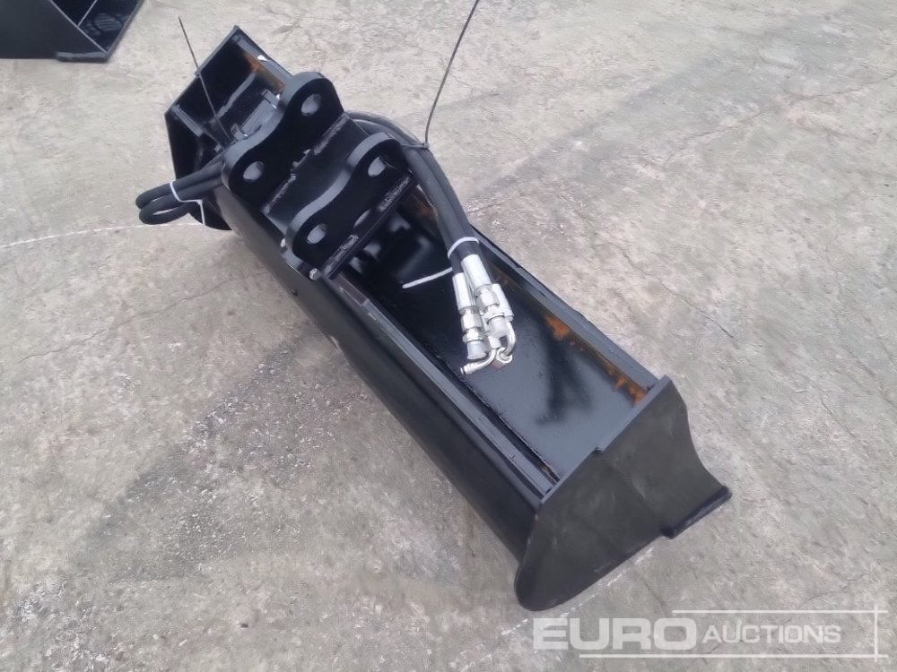 Unused 2025 Captok 32" Hydraulic Tilting Bucket 25mm Pin to suit Mini Excavator - بكت: صور 5 Unused 2025 Captok 32" Hydraulic Tilting Bucket 25mm Pin to suit Mini Excavator - بكت: صور 5