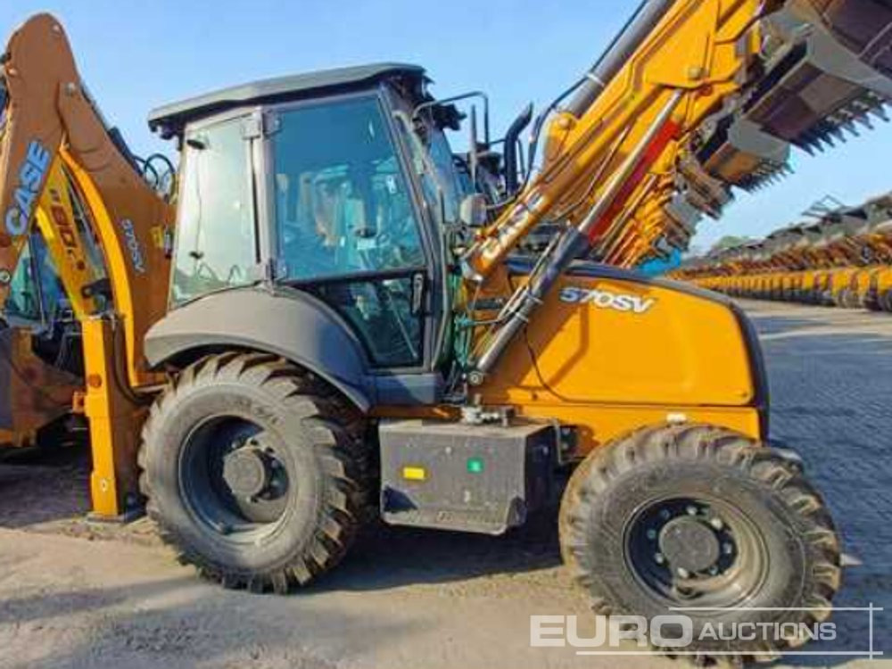 حفار متعدد الاستخدام Unused 2025 Case 570SV: صور 27