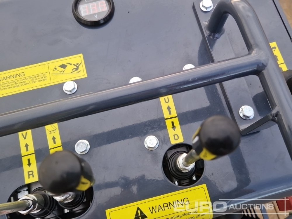 عربات نقل قلابة مجنزرة Unused 2025 Machpro MP-S750: صور 35