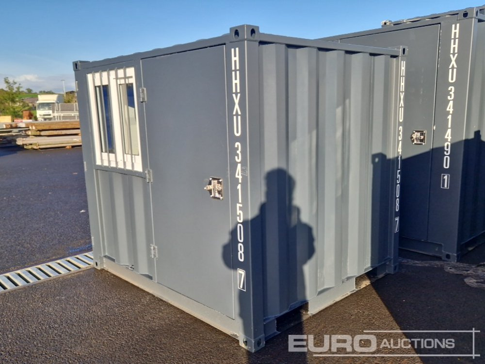 Unused 7' Container, Side Door & Window (Cannot Be Reconsigned) - حاوية شحن: صور 1 Unused 7' Container, Side Door & Window (Cannot Be Reconsigned) - حاوية شحن: صور 1
