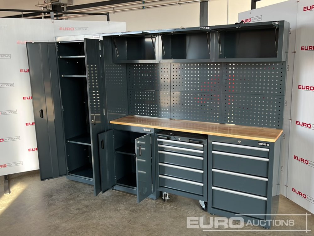 معدات البناء Unused Boss 2.6m 9 Drawer, 5 Cabinet Tool Station: صور 6