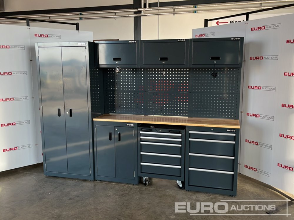 Unused Boss 2.6m 9 Drawer, 5 Cabinet Tool Station - معدات الورش: صور 1 Unused Boss 2.6m 9 Drawer, 5 Cabinet Tool Station - معدات الورش: صور 1