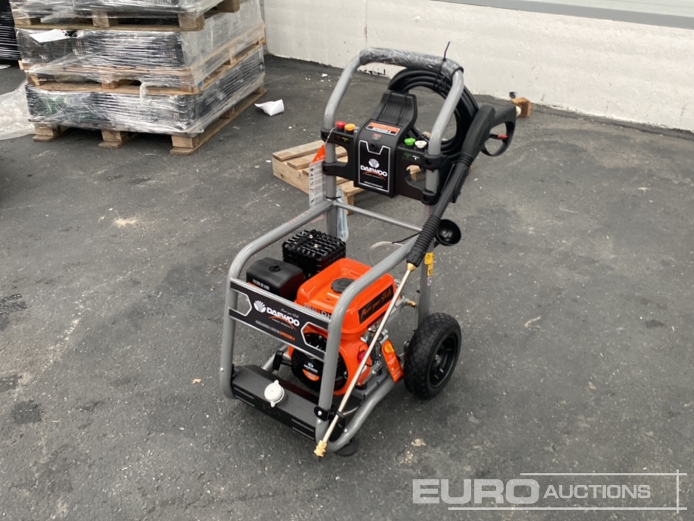 Unused Daewoo DGPW3100H-K 5.8Hp Petrol Pressure Washer - ماكينة غسيل ضغط عالي: صور 1 Unused Daewoo DGPW3100H-K 5.8Hp Petrol Pressure Washer - ماكينة غسيل ضغط عالي: صور 1