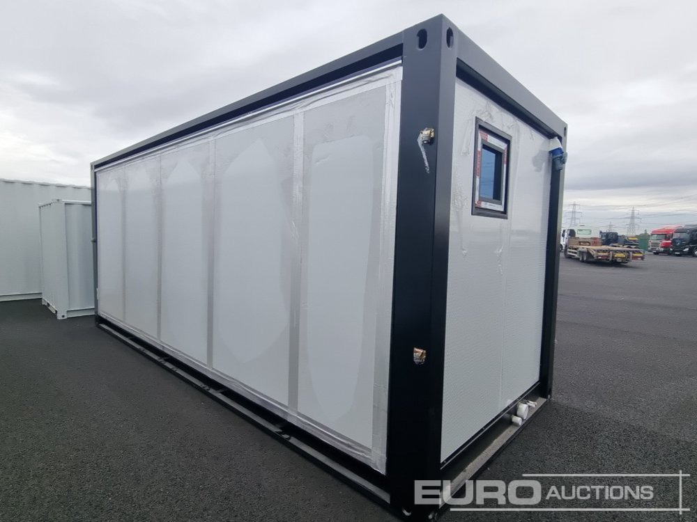 Unused Expandable Container House, 2 Bedrooms, Living Room, Kitchen c/w Cabinets & Sink, Shower Room c/w Shower, Basin, Toilet (Cannot Be Reconsigned) - حاوية شحن: صور 3 Unused Expandable Container House, 2 Bedrooms, Living Room, Kitchen c/w Cabinets & Sink, Shower Room c/w Shower, Basin, Toilet (Cannot Be Reconsigned) - حاوية شحن: صور 3