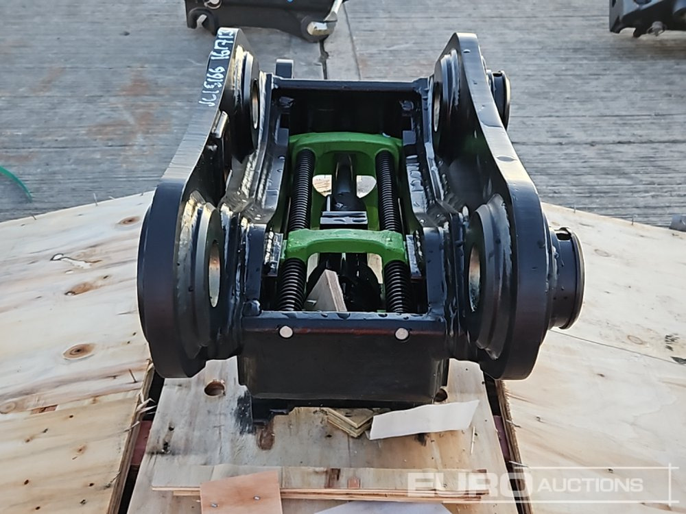 Unused Geith Hydraulic Double Lock QH 65mm Pin to suit 13 Ton Excavator - وصلة الربط للمعدات المعلقة: صور 4 Unused Geith Hydraulic Double Lock QH 65mm Pin to suit 13 Ton Excavator - وصلة الربط للمعدات المعلقة: صور 4