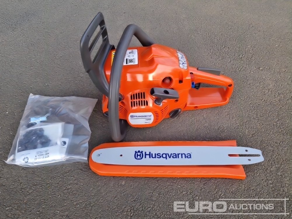 Unused Husqvarna 120 Mark II 14" Petrol Chain Saw - معدات الورش: صور 2 Unused Husqvarna 120 Mark II 14" Petrol Chain Saw - معدات الورش: صور 2