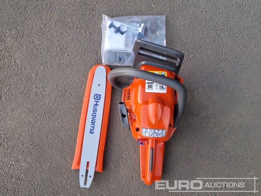 Unused Husqvarna 120 Mark II 14" Petrol Chain Saw - معدات الورش: صور 5 Unused Husqvarna 120 Mark II 14" Petrol Chain Saw - معدات الورش: صور 5