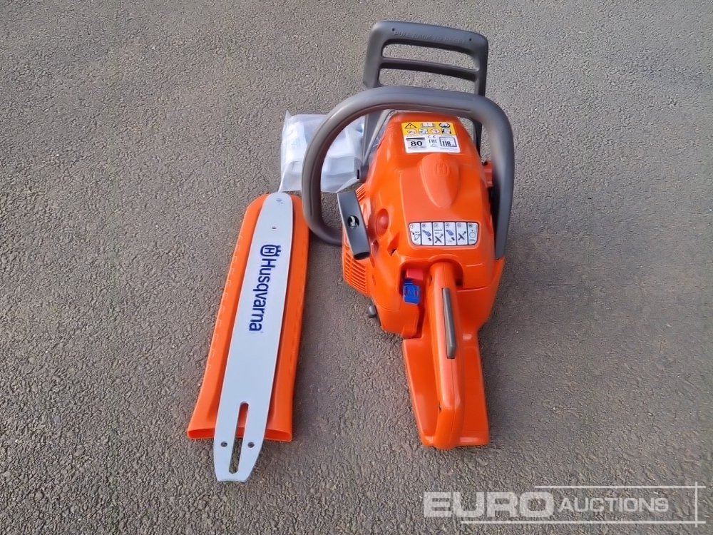 Unused Husqvarna 120 Mark II 14" Petrol Chain Saw - معدات الورش: صور 5 Unused Husqvarna 120 Mark II 14" Petrol Chain Saw - معدات الورش: صور 5