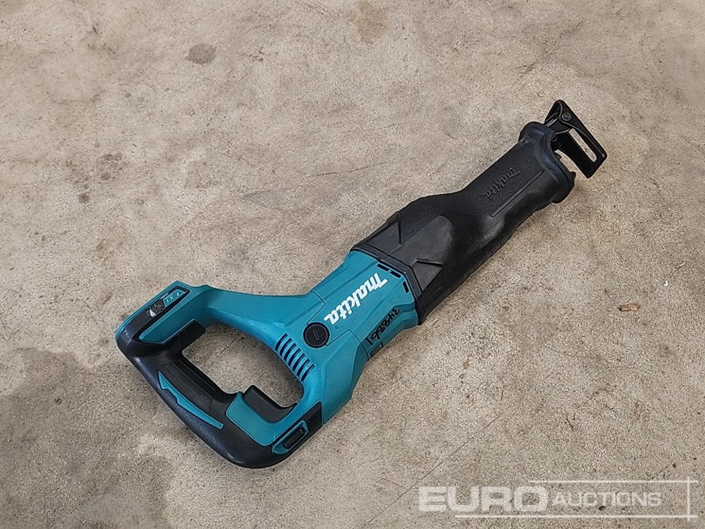 Unused Makita XRJ04 18v XLT Recip Saw (Body Only) - معدات البناء: صور 3 Unused Makita XRJ04 18v XLT Recip Saw (Body Only) - معدات البناء: صور 3