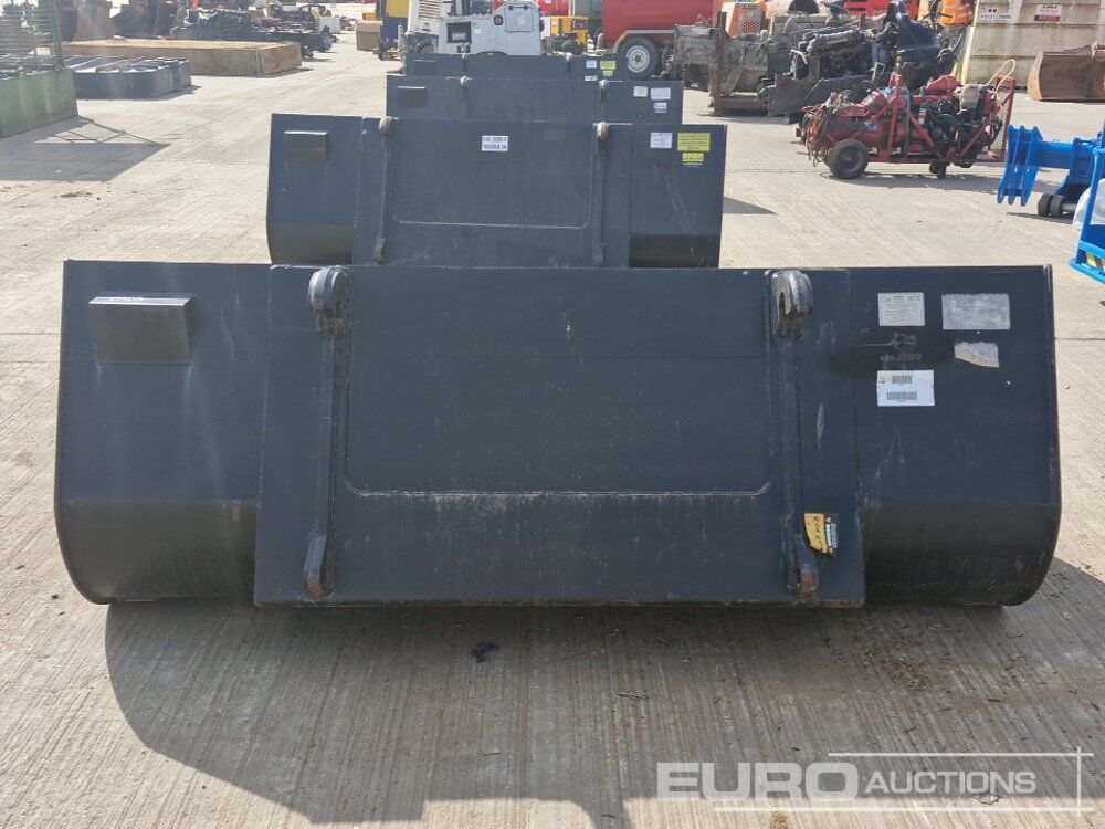 Unused Rhinox 90" Loading Bucket to suit Telehandler - بكت: صور 4 Unused Rhinox 90" Loading Bucket to suit Telehandler - بكت: صور 4