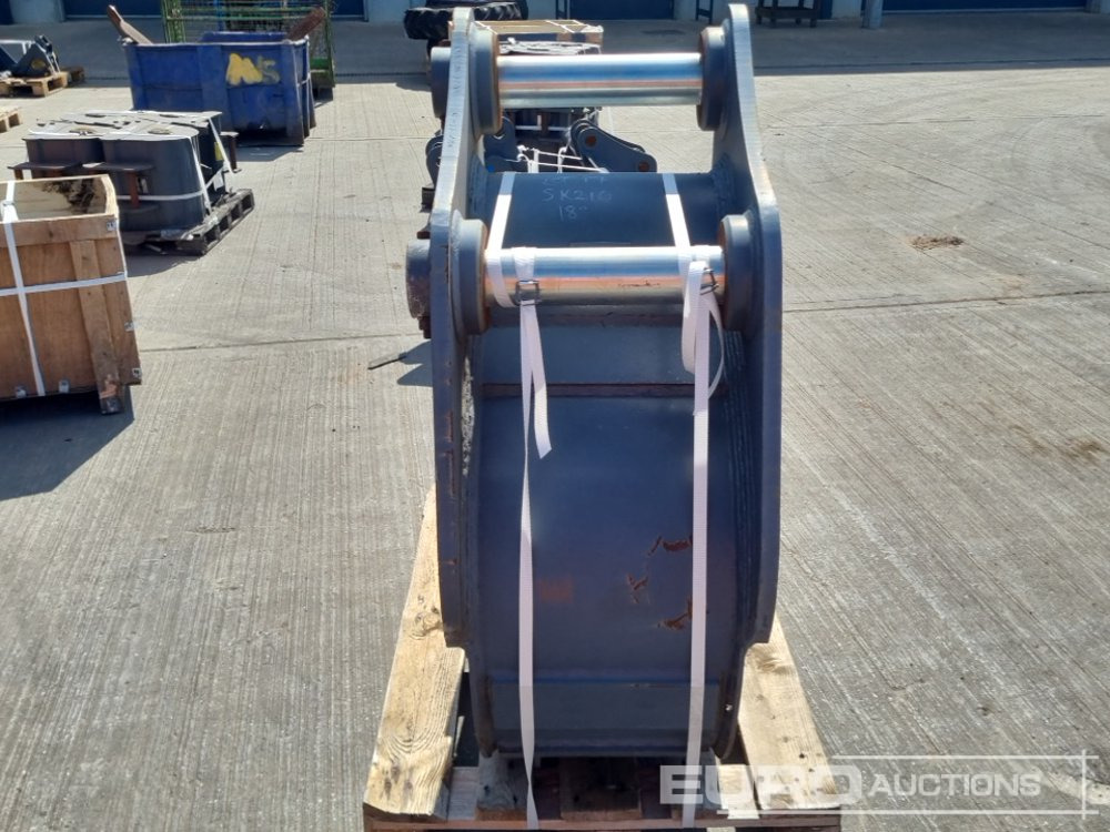 Unused Strickland 18" Digging Bucket 80mm Pin to suit 20 Ton Excavator - بكت: صور 4 Unused Strickland 18" Digging Bucket 80mm Pin to suit 20 Ton Excavator - بكت: صور 4