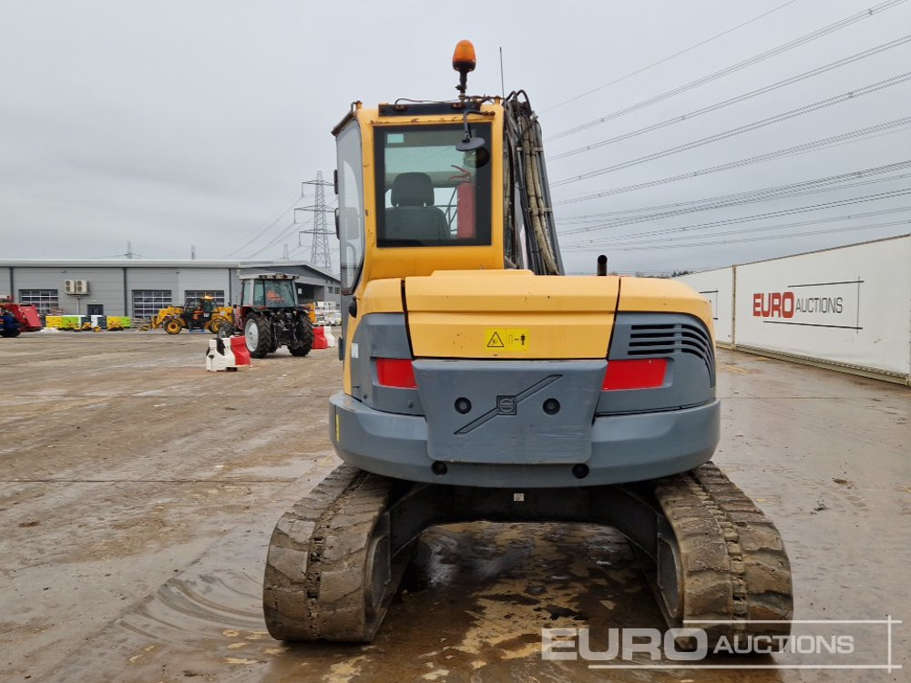 Volvo ECR88 - حفارة مصغرة: صور 4 Volvo ECR88 - حفارة مصغرة: صور 4