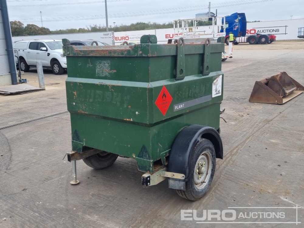 Western Single Axle 959 Litre Bunded Fuel Bowser, Manual Pump - خزان تخزين: صور 5 Western Single Axle 959 Litre Bunded Fuel Bowser, Manual Pump - خزان تخزين: صور 5