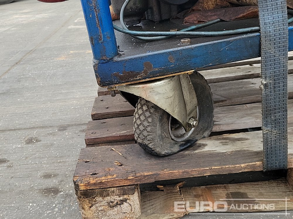 معدات البناء Wheeled Fuel Transfer Pump: صور 10