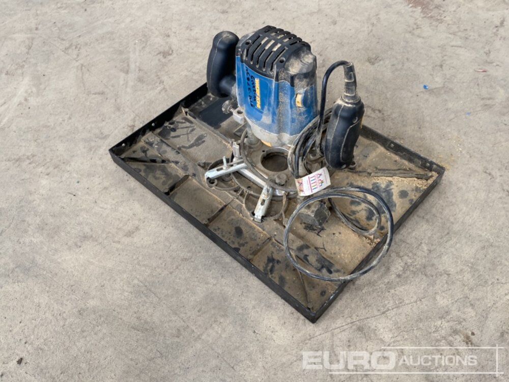 Workzone 240 Volt Table Router - معدات البناء: صور 2 Workzone 240 Volt Table Router - معدات البناء: صور 2
