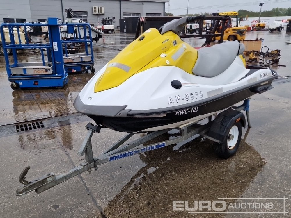 Yamaha VX 1100 WaveRunner - أخرى: صور 1 Yamaha VX 1100 WaveRunner - أخرى: صور 1