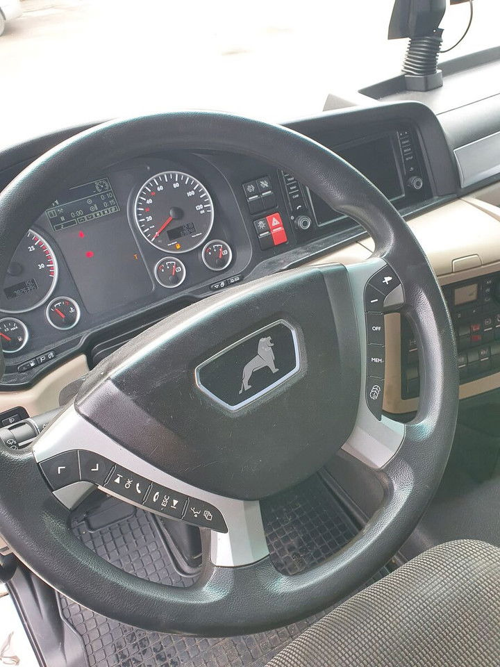 شاحنة جرار MAN TGA 18.460: صور 22