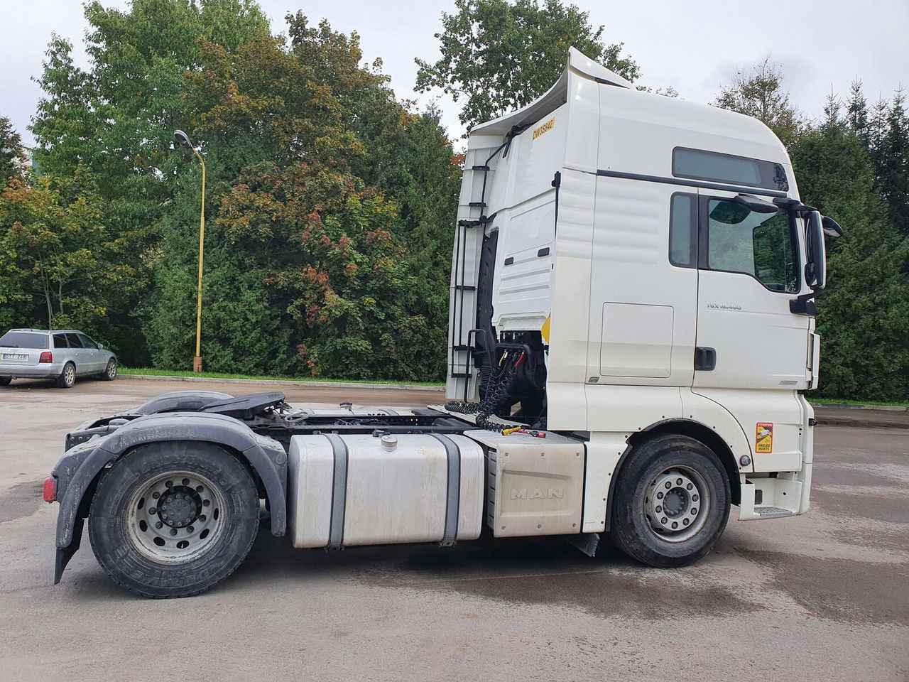 شاحنة جرار MAN TGA 18.460: صور 7