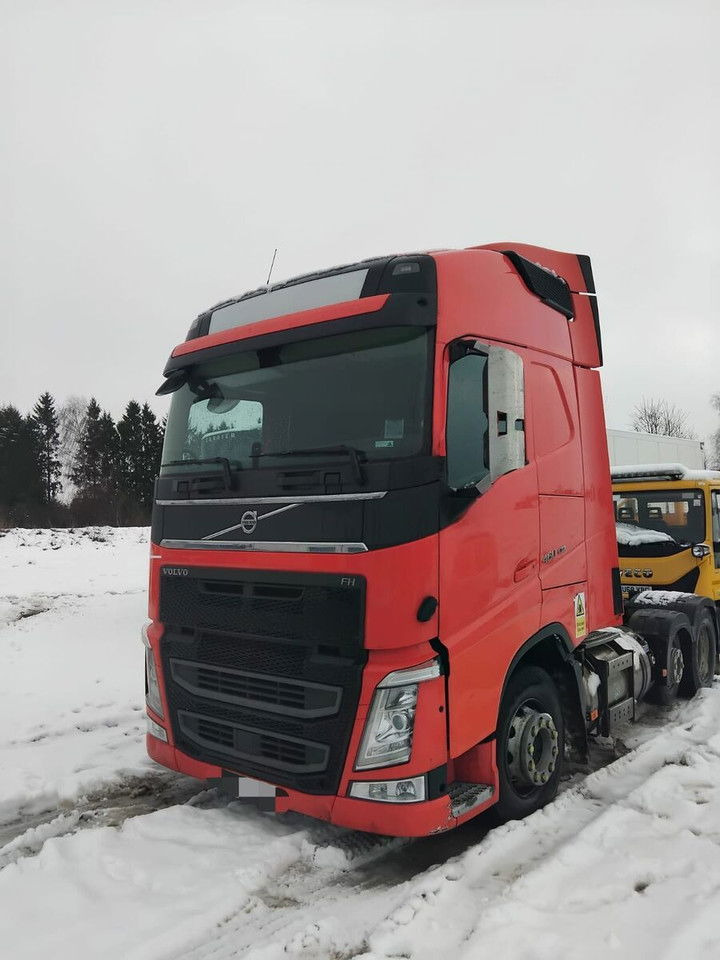 Volvo FH 460 LNG - شاحنة جرار: صور 1 Volvo FH 460 LNG - شاحنة جرار: صور 1