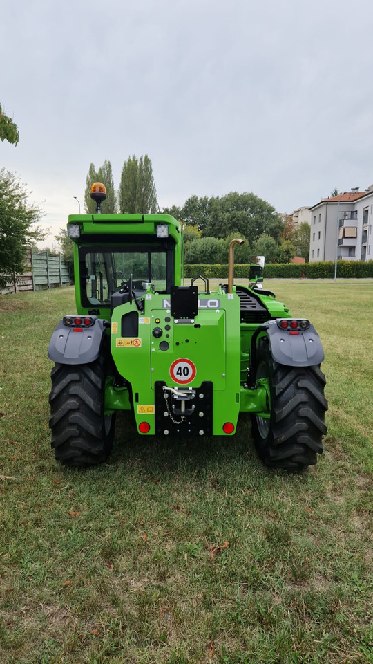 Merlo nuovo TF30.9-G - جرار: صور 4 Merlo nuovo TF30.9-G - جرار: صور 4