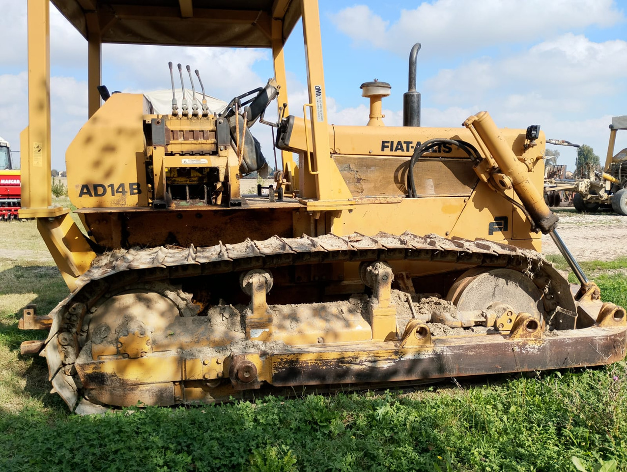 Trattore usato Fiat Allis AD14B - جرار: صور 1 Trattore usato Fiat Allis AD14B - جرار: صور 1