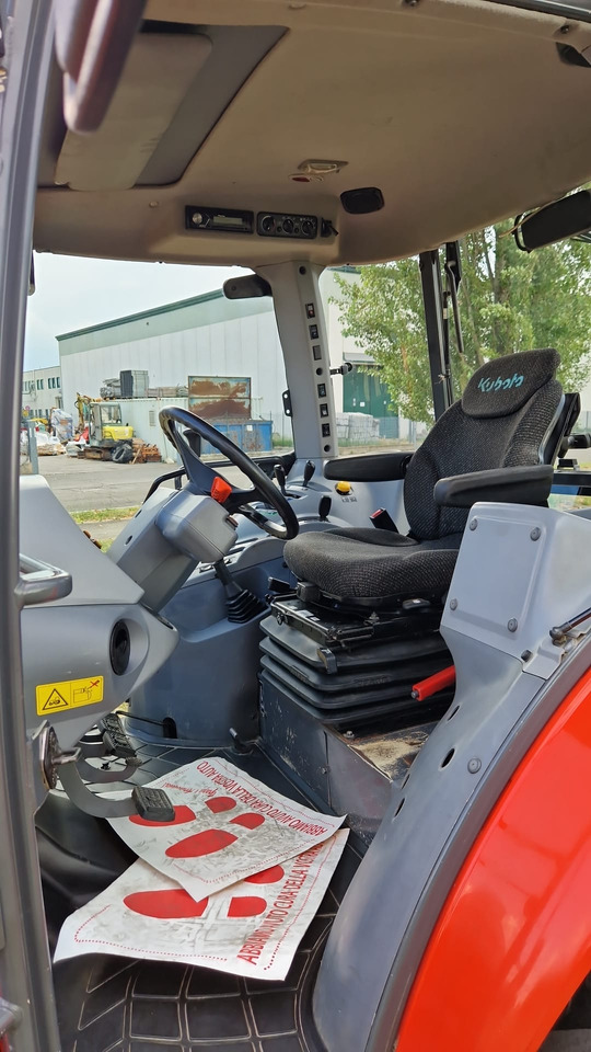 Trattore usato Kubota M4072 - جرار: صور 5 Trattore usato Kubota M4072 - جرار: صور 5