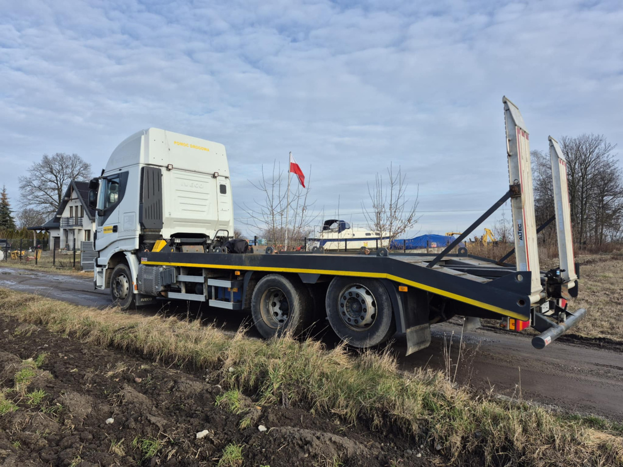 IVECO Stralis 420 - شاحنة نقل سيارات شاحنة: صور 4 IVECO Stralis 420 - شاحنة نقل سيارات شاحنة: صور 4