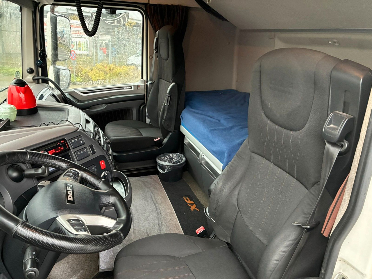 DAF XF 480/SpaceCab - شاحنة جرار: صور 5 DAF XF 480/SpaceCab - شاحنة جرار: صور 5