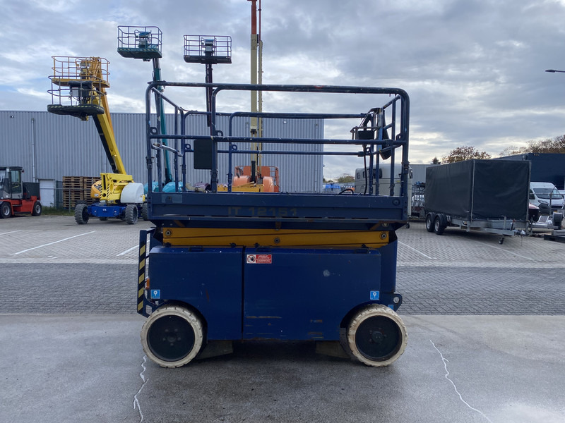 Iteco IT12151, Schaar hoogwerker, 14 meter - منصات هيدروليكية متنقلة: صور 5 Iteco IT12151, Schaar hoogwerker, 14 meter - منصات هيدروليكية متنقلة: صور 5