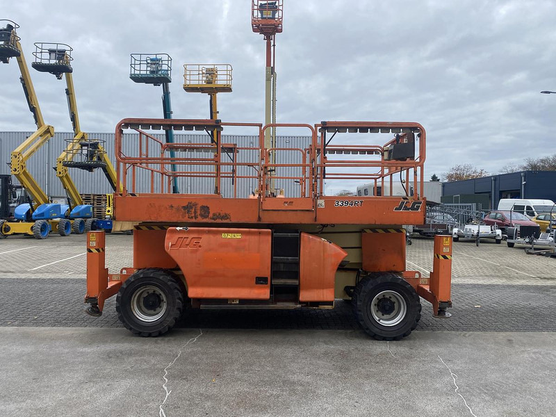 JLG 3394RT, Schaar hoogwerker, 4x4 - رافعات مقصية: صور 5 JLG 3394RT, Schaar hoogwerker, 4x4 - رافعات مقصية: صور 5