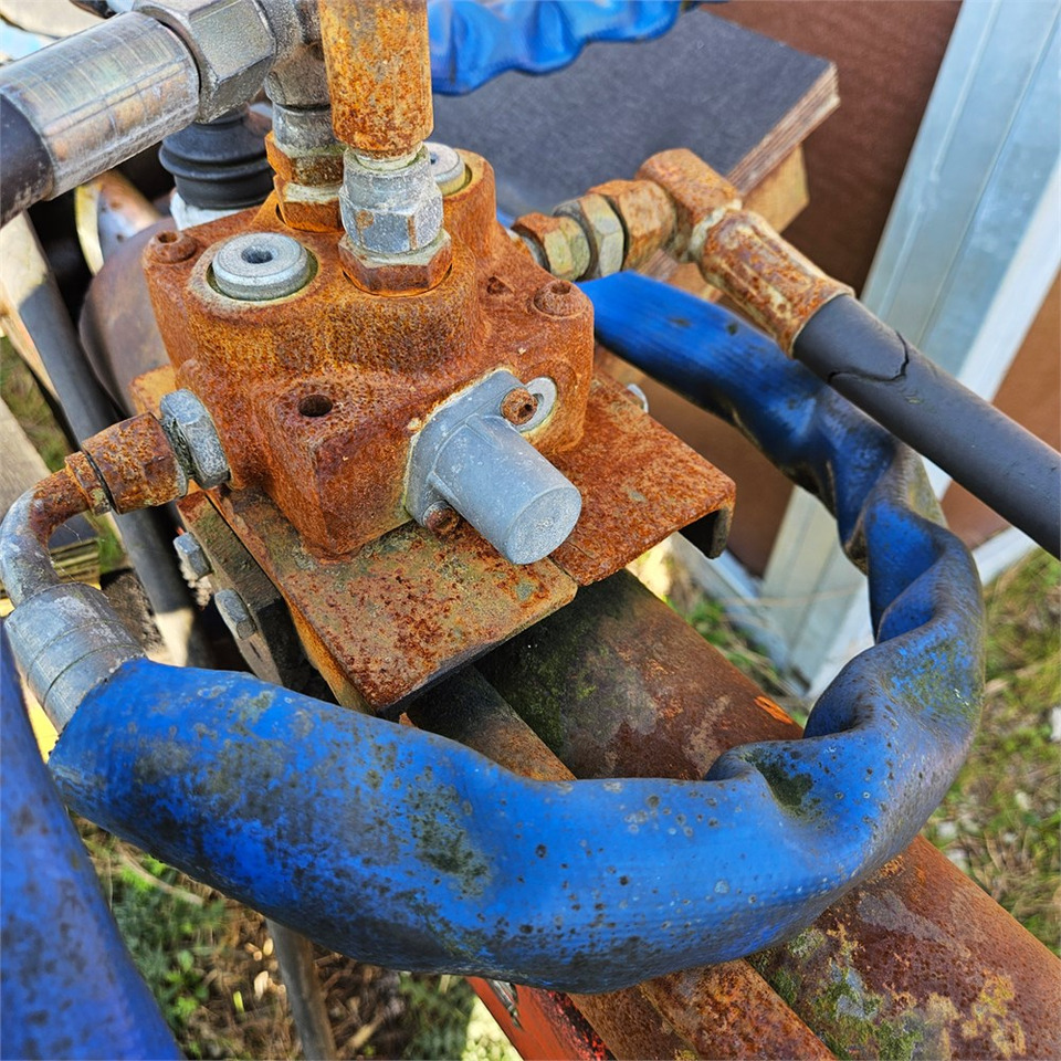 آلة تقطيع الخشب ABC LS40 - 110: صور 6 آلة تقطيع الخشب ABC LS40 - 110: صور 6