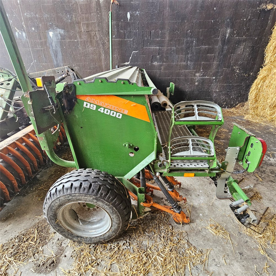 Amazone D9 4000 Super - KG 402 - آلات البذر والغرس والشتل: صور 5 Amazone D9 4000 Super - KG 402 - آلات البذر والغرس والشتل: صور 5