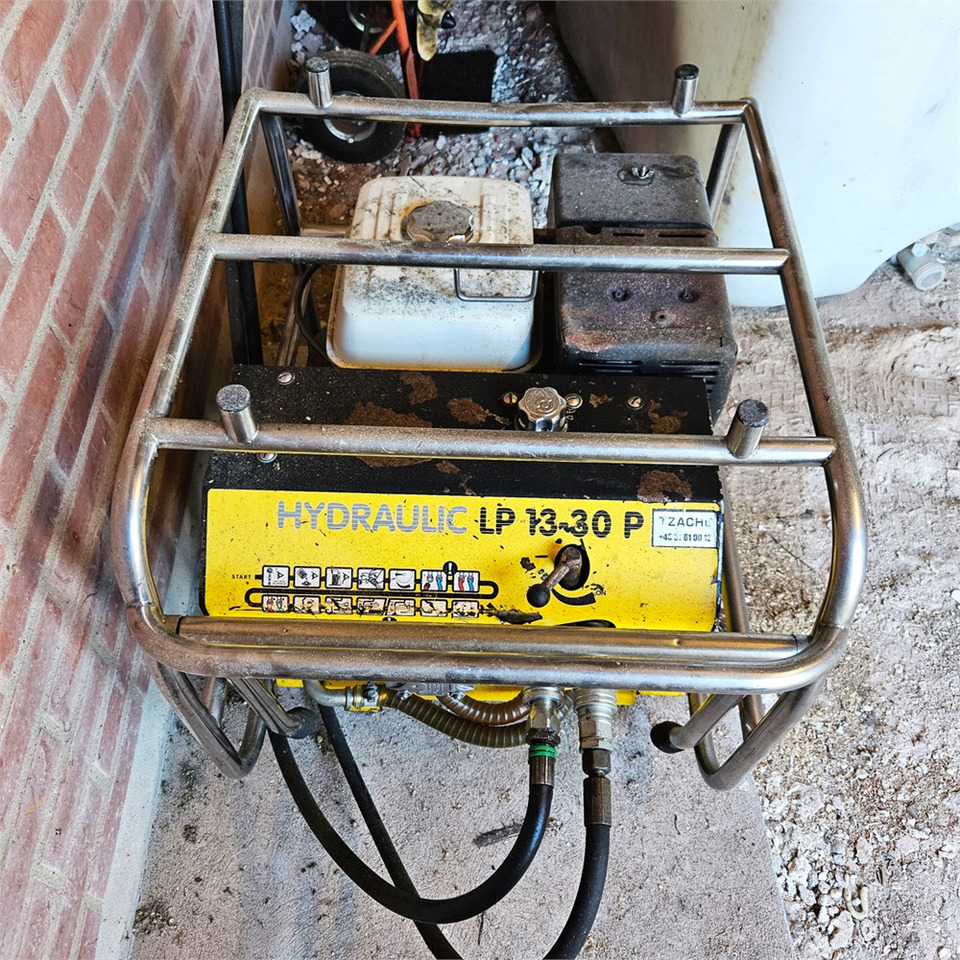 معدات البناء Atlas Copco LP 13-30 P: صور 8