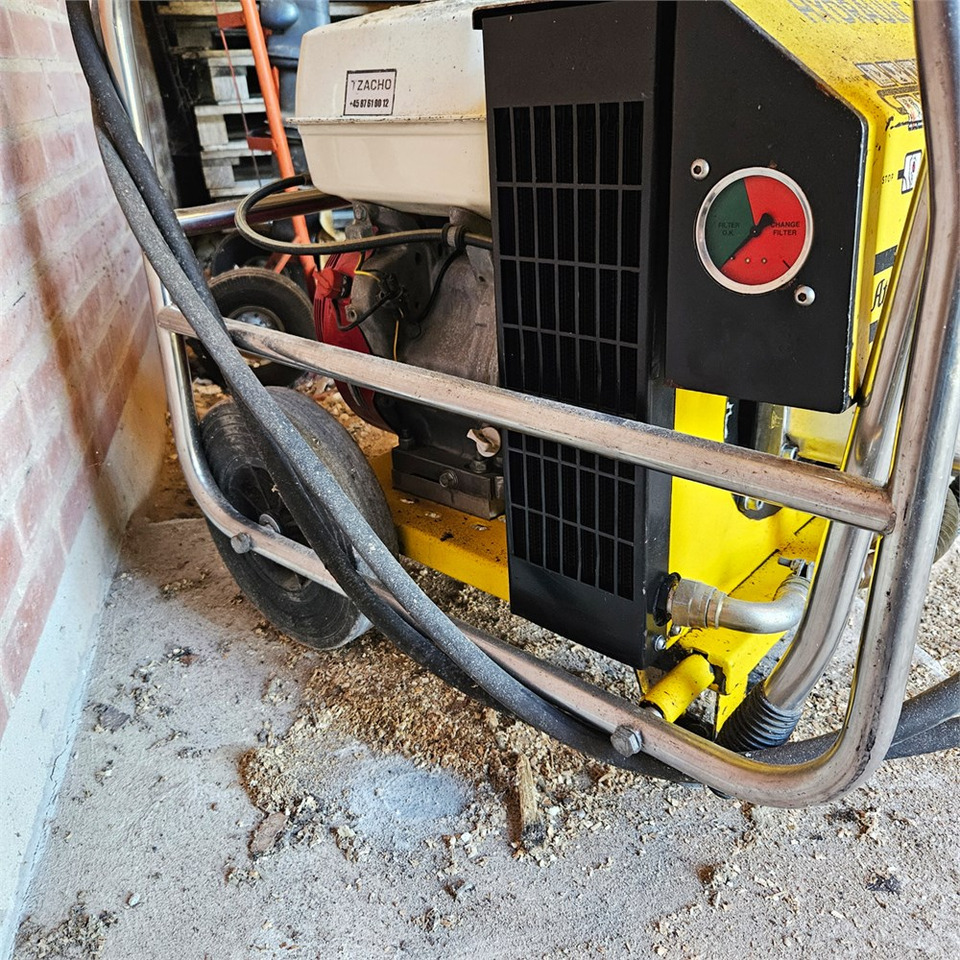 معدات البناء Atlas Copco LP 13-30 P: صور 9