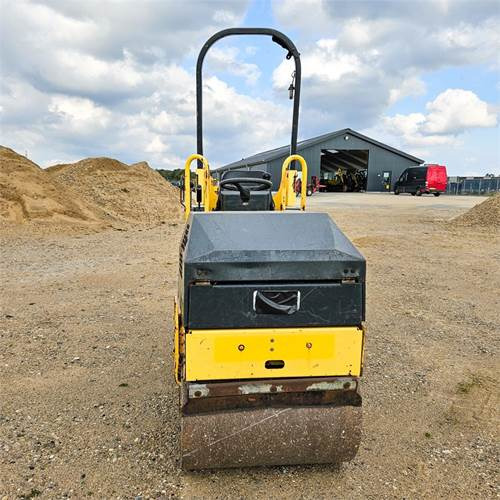 Bomag BW 80 ADH-2 - مدحلة الأسفلت: صور 4 Bomag BW 80 ADH-2 - مدحلة الأسفلت: صور 4