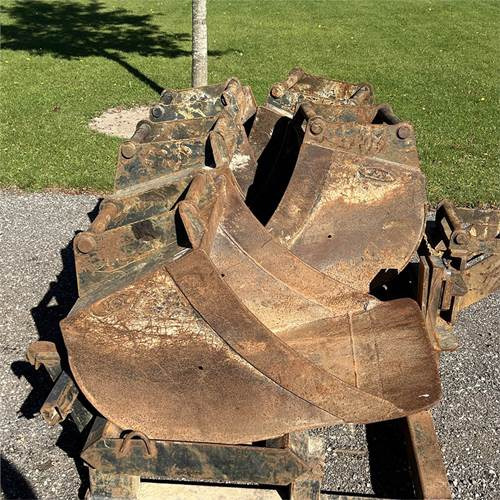 حفارة مصغرة Case CX90D: صور 49 حفارة مصغرة Case CX90D: صور 49