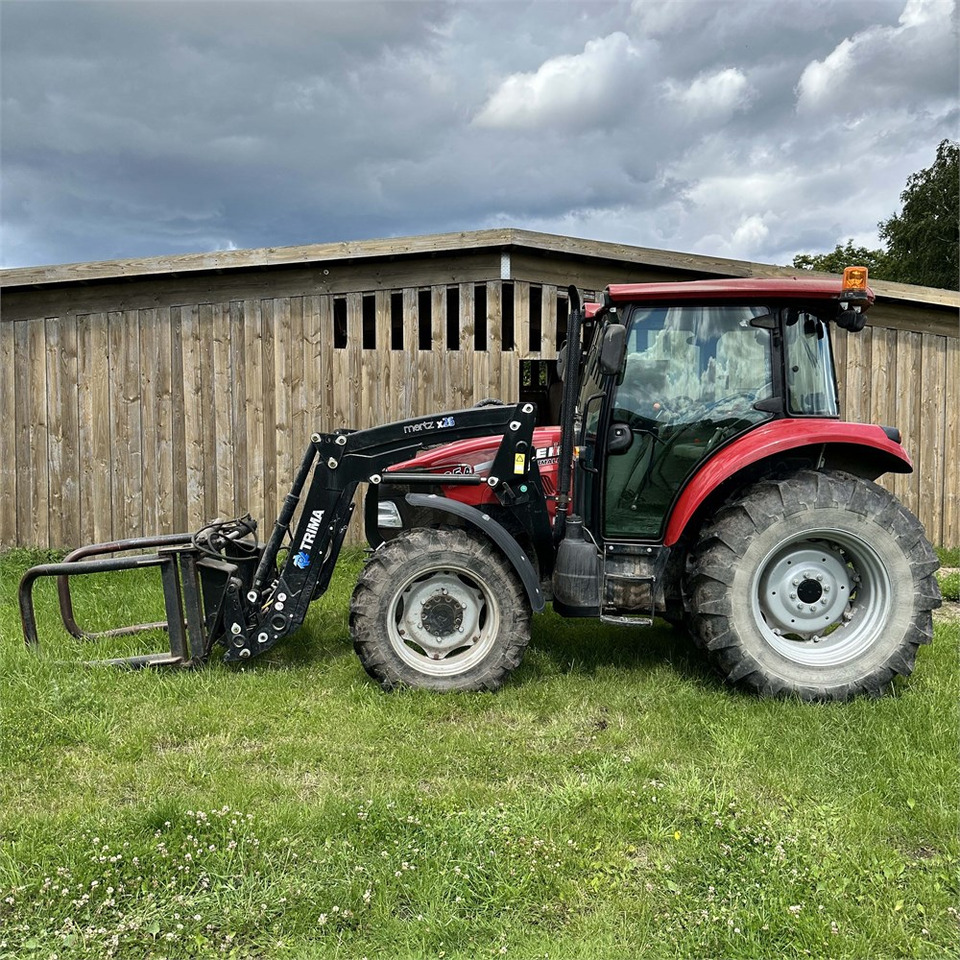 Case IH Farmall 65 A - جرار: صور 4 Case IH Farmall 65 A - جرار: صور 4