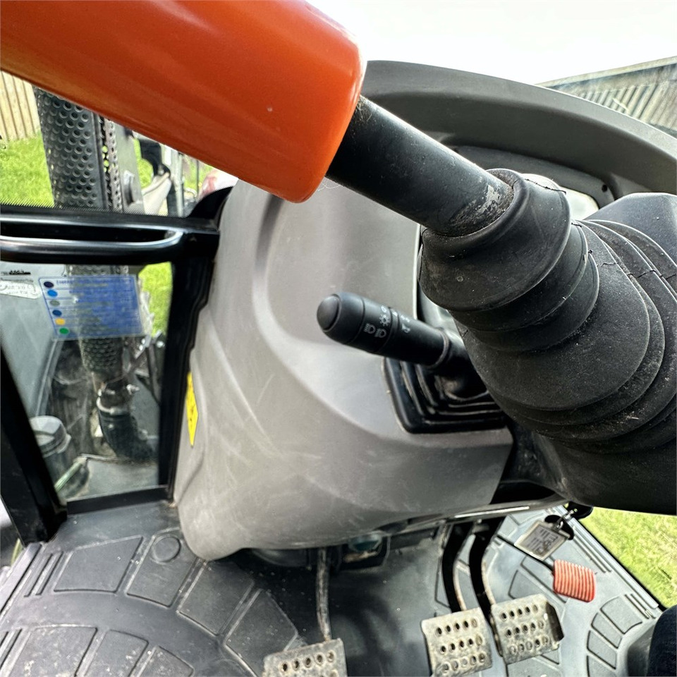 Case IH Farmall 65 A إيجار Case IH Farmall 65 A: صور 27 Case IH Farmall 65 A إيجار Case IH Farmall 65 A: صور 27