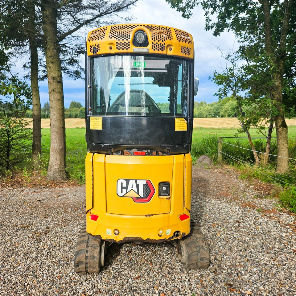 Caterpillar 301.8 - حفارة مصغرة: صور 4 Caterpillar 301.8 - حفارة مصغرة: صور 4
