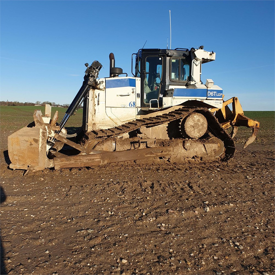 Caterpillar D6T LGP - بلدوزر: صور 3 Caterpillar D6T LGP - بلدوزر: صور 3