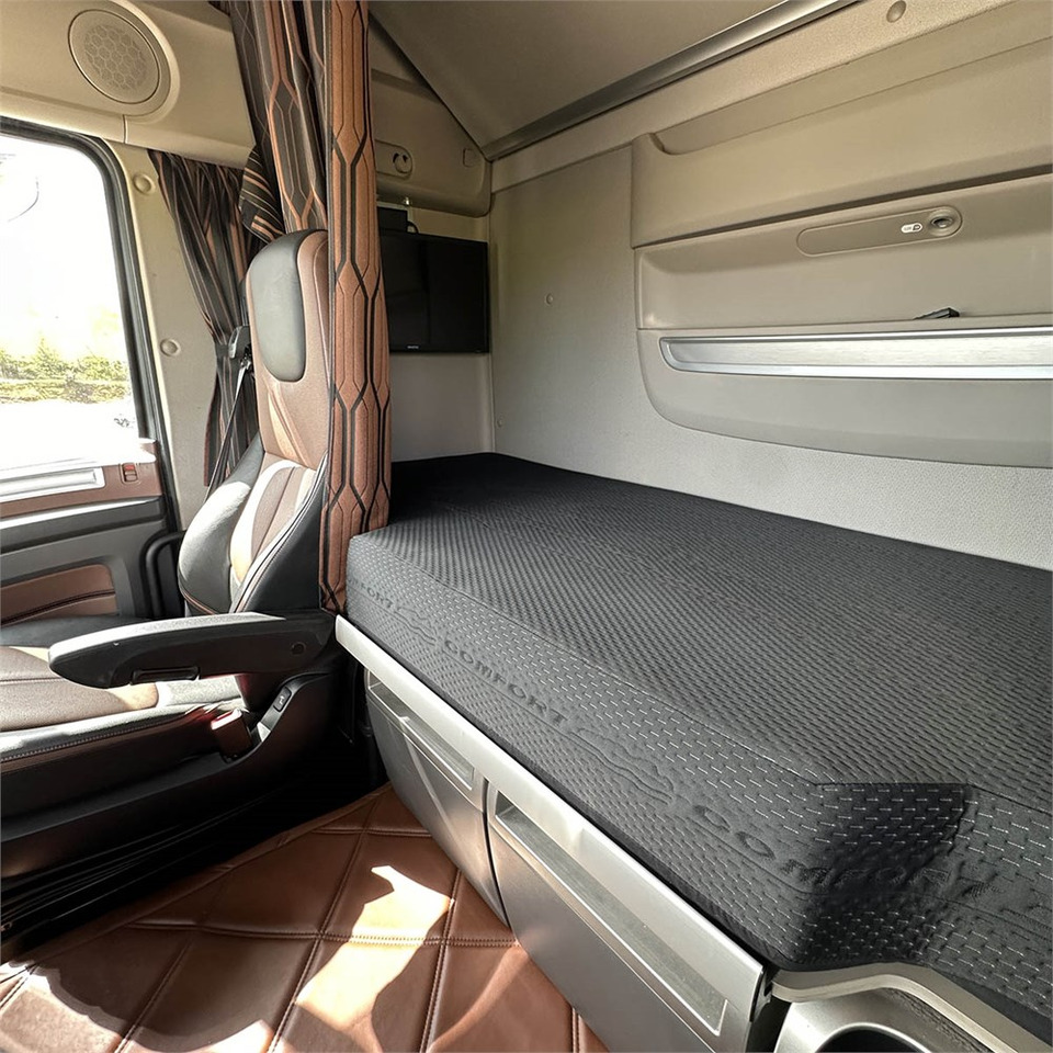 شاحنة جرار DAF XF-Serien FTR: صور 14