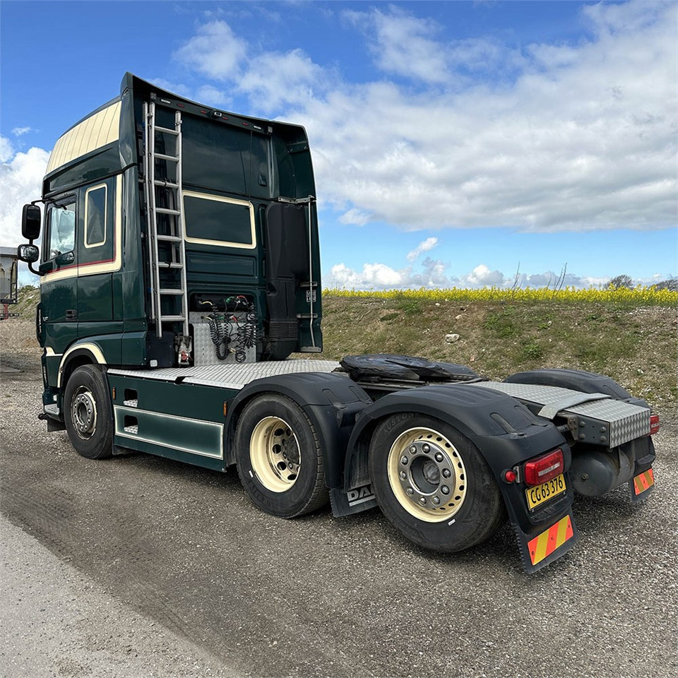 DAF XF-Serien FTR - شاحنة جرار: صور 4 DAF XF-Serien FTR - شاحنة جرار: صور 4