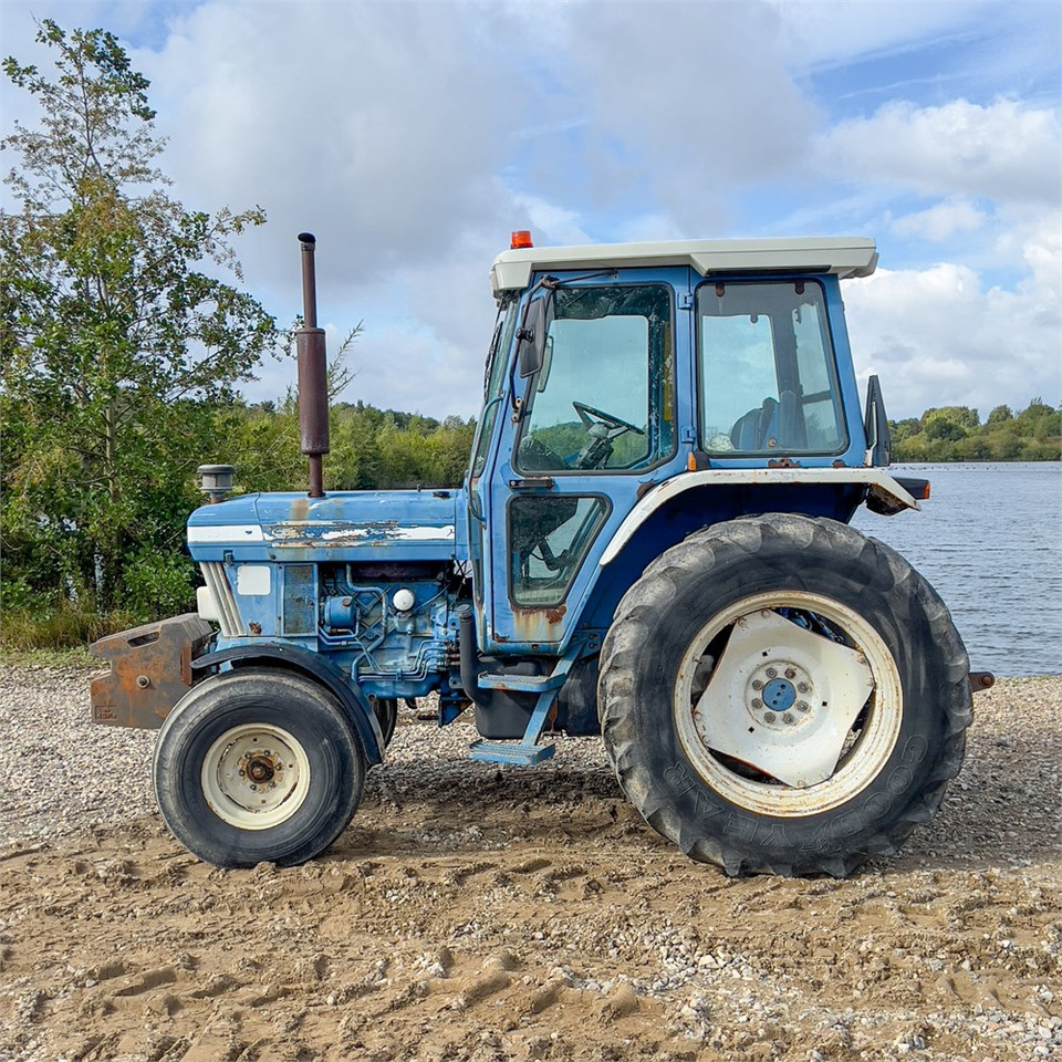 Ford 5610 - جرار: صور 3 Ford 5610 - جرار: صور 3