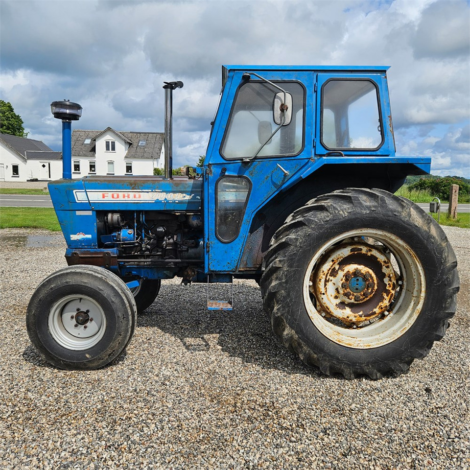 Ford 7000 - جرار: صور 2 Ford 7000 - جرار: صور 2